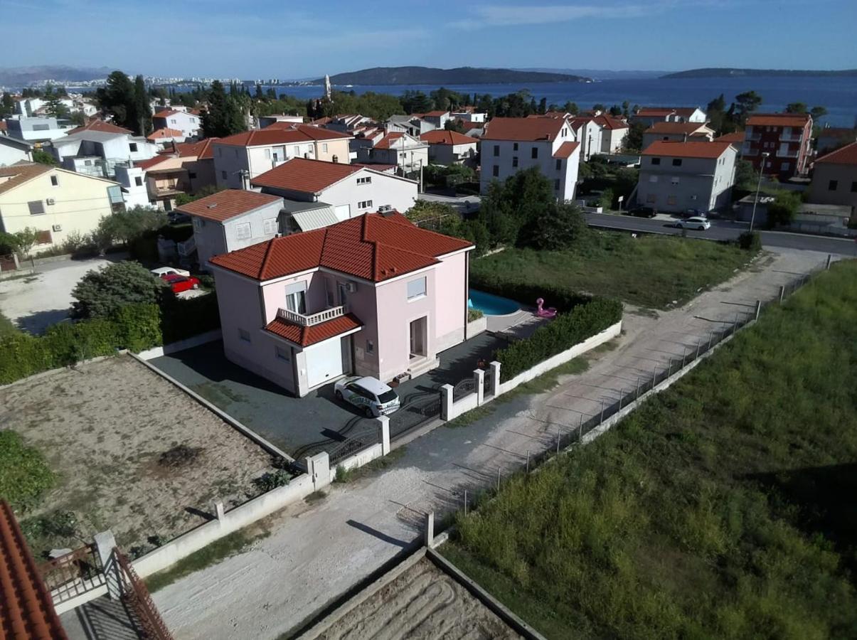 Villa Giulietta Kastela Exterior photo